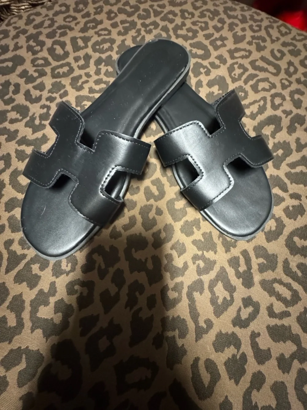 Black Cutout Slide Sandals - Picture 1 of 3